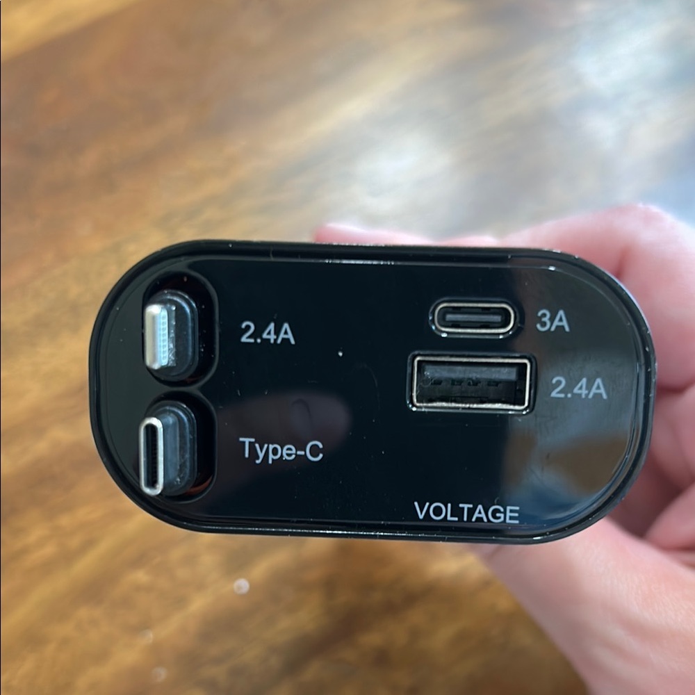 Black Multi-Port USB Charger